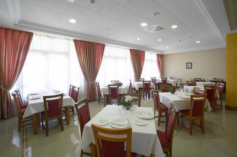 Hotel Cristina 노레나 외부 사진